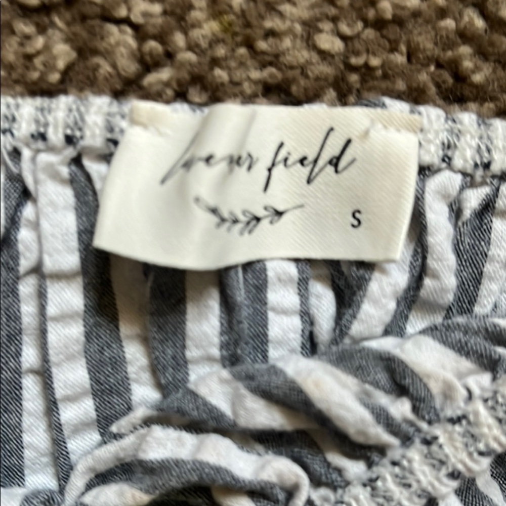 Striped Off-Shoulder Top - Picture 5 of 11